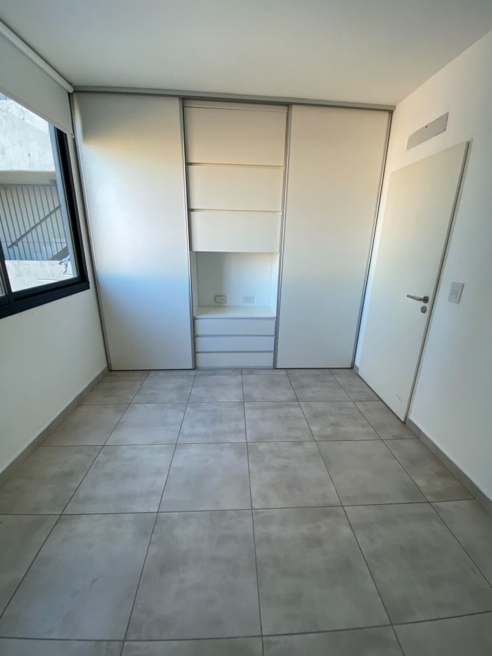 ALQUILER - DEPARTAMENTO - DOS AMBIENTES CON BALCON - MARTIN CORONADO 