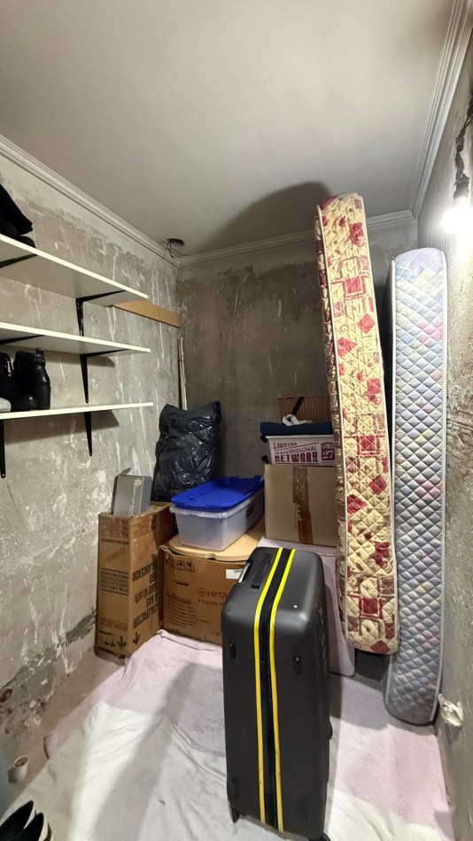 Casa 4 Ambientes con 180 m² Cubiertos, Quincho, Pileta y Garage Pasante - Ciudadela