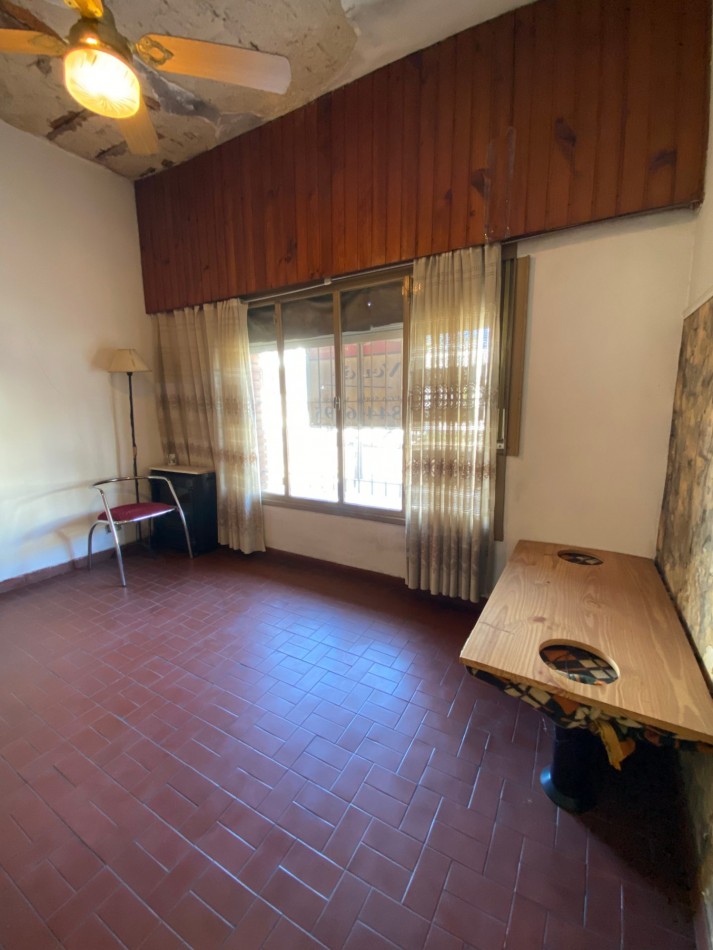 CASA - LOTE PROPIO - TRES AMBIENTES CON GARAJE - GRAN PATIO - TERRAZA - MARTIN CORONADO - VILLA BOSCH