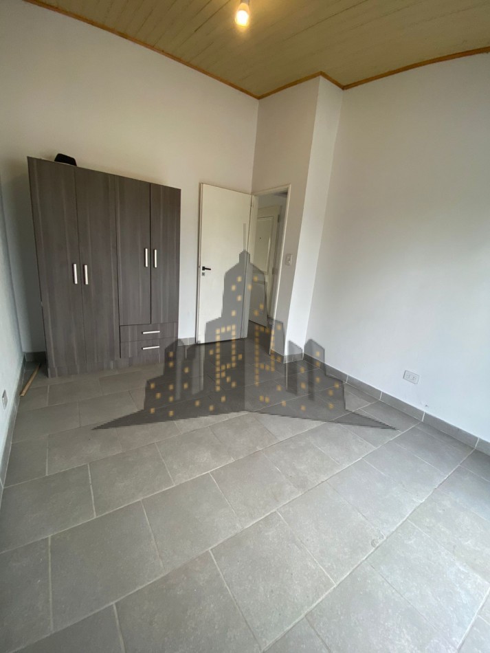 ALQUILER - DEPARTAMENTO DOS AMBIENTES - DOBLE BALCON - SANTOS LUGARES - BAJAS EXPENSAS 