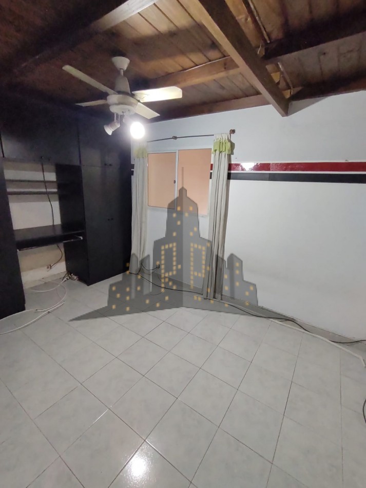 VENTA - PH 3 AMBIENTES - CON QUINCHO Y PARRILLA - CASEROS NORTE 