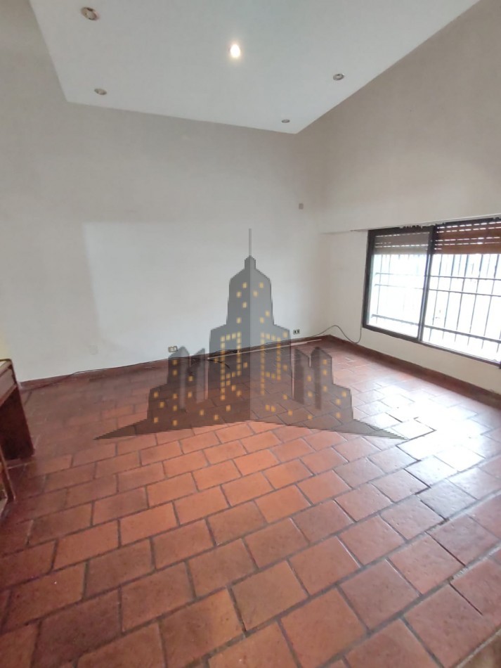 VENTA - PH 3 AMBIENTES - CON QUINCHO Y PARRILLA - CASEROS NORTE 
