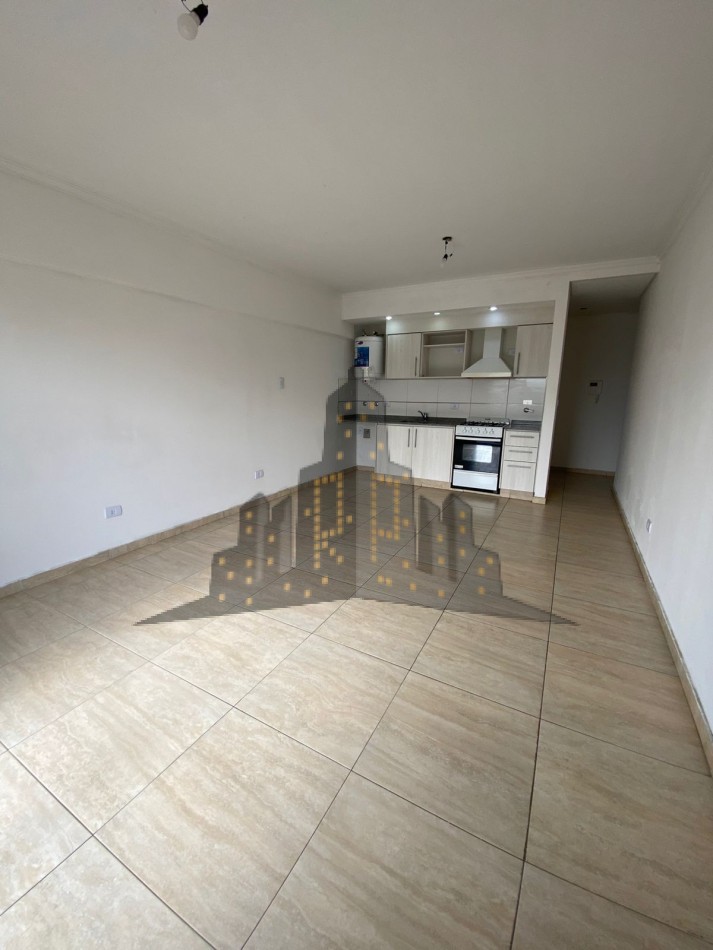  ALQUILER - MONOAMBIENTE CON BALCON - CASEROS NORTE  