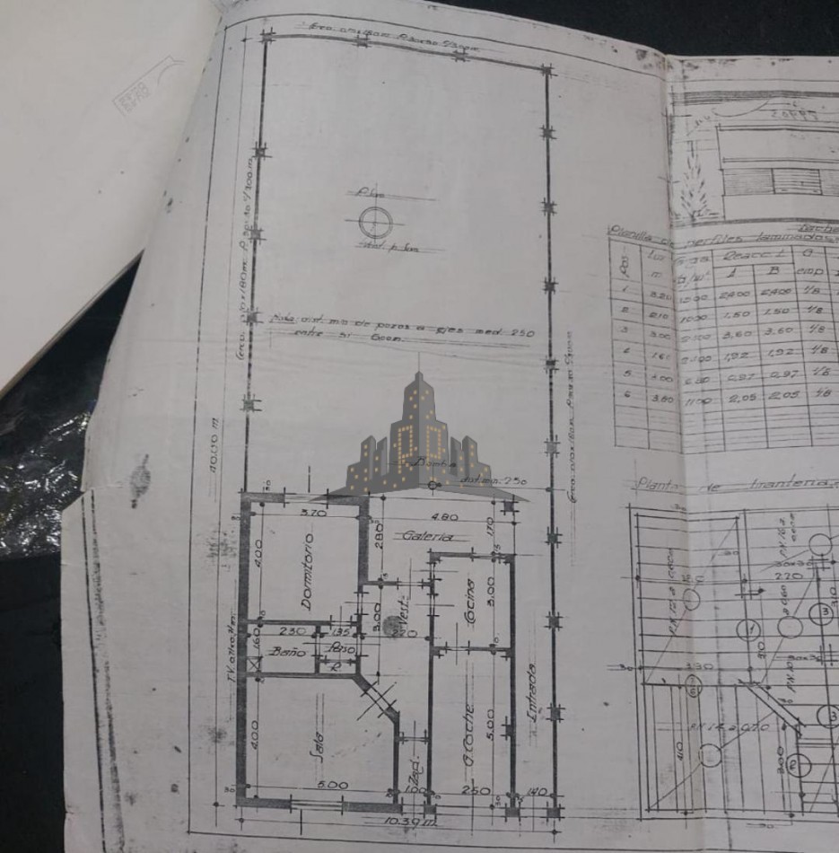 VENTA - IMPORTANTE LOTE - CASA 4 AMBIENTES - IDEAL INVERSION - LOTE 10.39 X 40