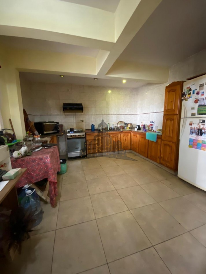 VENTA - IMPORTANTE LOTE - CASA 4 AMBIENTES - IDEAL INVERSION - LOTE 10.39 X 40