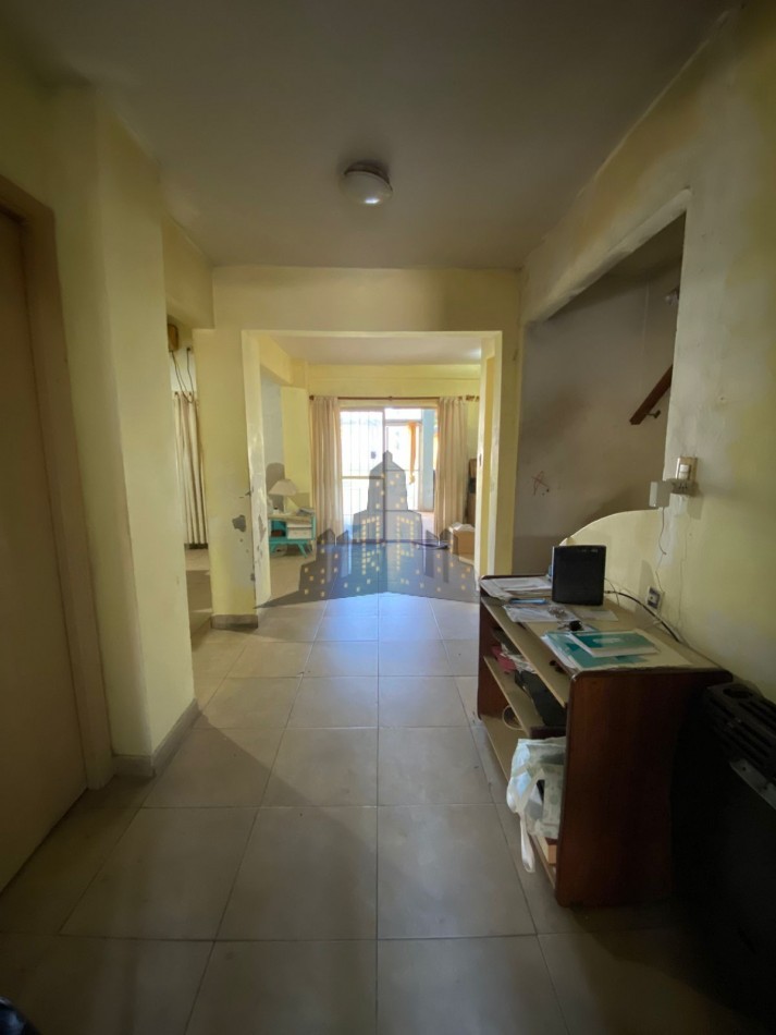 VENTA - IMPORTANTE LOTE - CASA 4 AMBIENTES - IDEAL INVERSION - LOTE 10.39 X 40