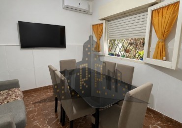 VENTA - CASA PH 3 AMBIENTES AL FRENTE - CON PATIO - CASEROS NORTE 